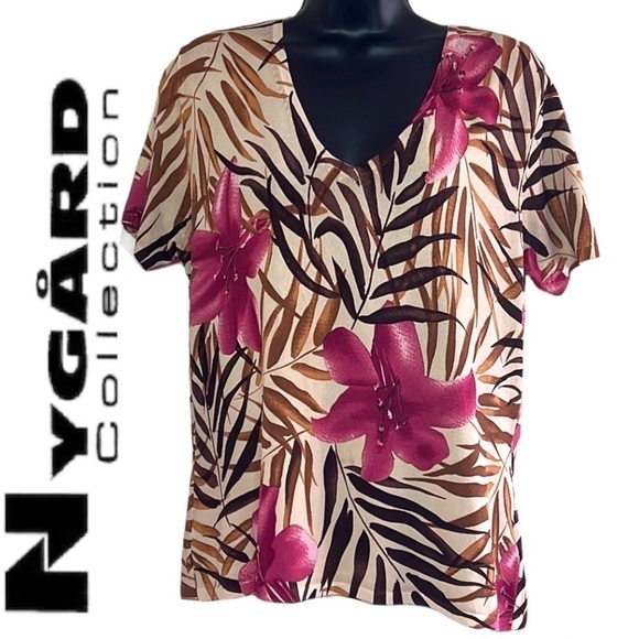 Nygard Collection Petites Short Sleeve Floral Top Size L - Picture 1 of 10